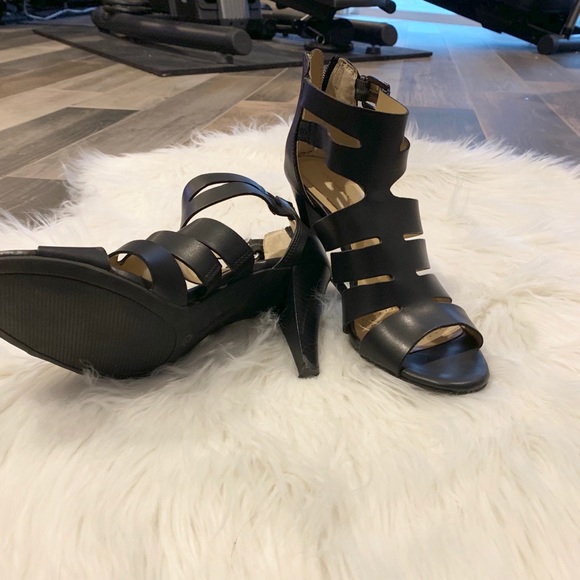 SOLD - Picture 3 of 5